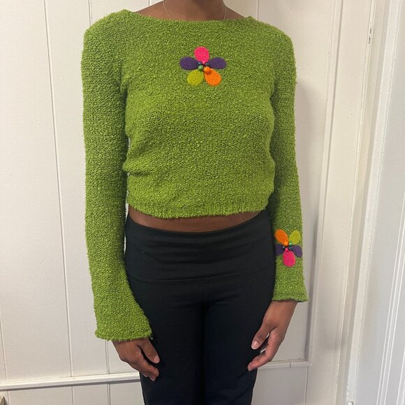 UNIF Somer Sweater - Picture 1 of 5